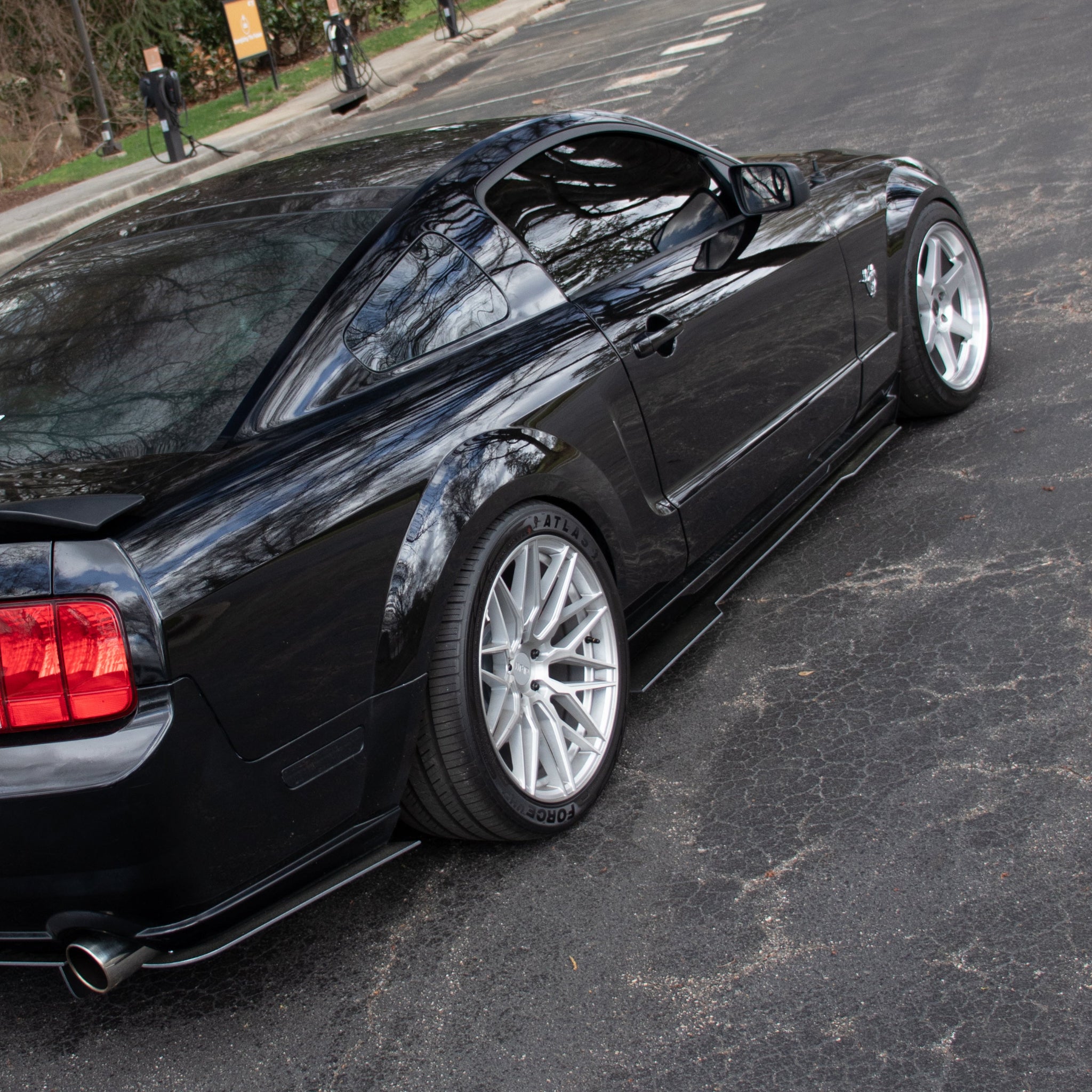 05-09 Mustang GT Side/Rear Splitter Combo (Double Flared)