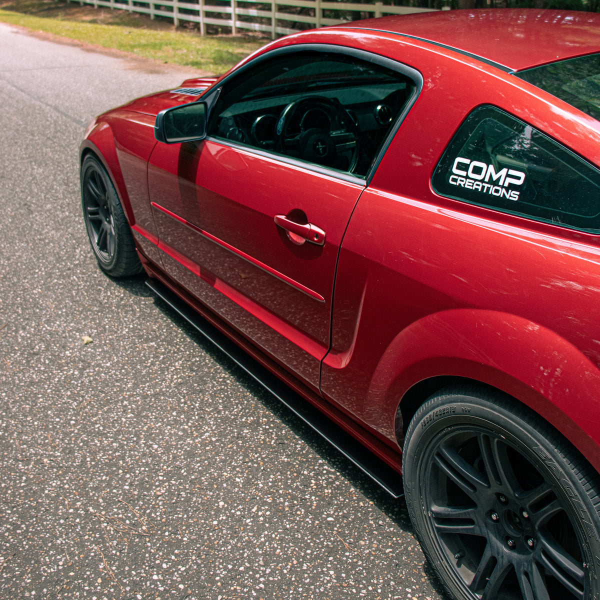 05-14 Mustang Side Splitter (Straight Style)
