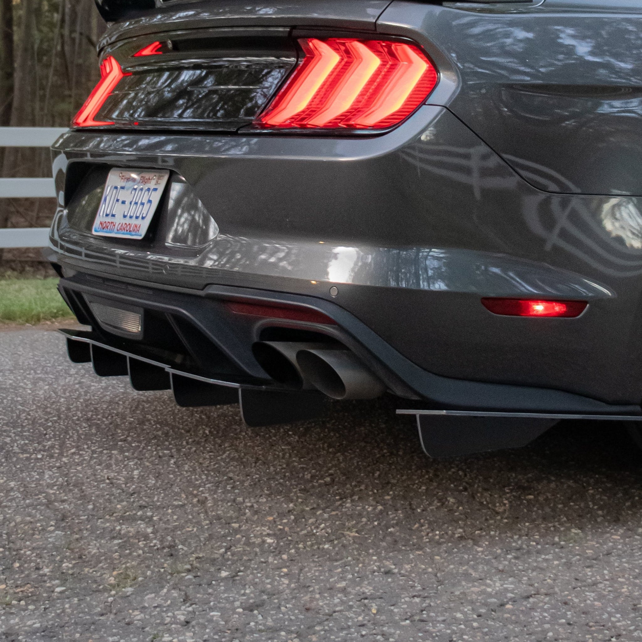 18-23 Mustang Rear Diffuser/Splitter Combo